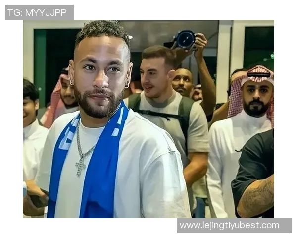 内马尔加盟弗鲁米嫩塞传闻再起弟媳社媒晒合照引发球迷热议