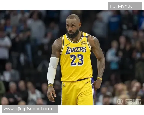 詹姆斯强调队友的努力与可靠性认为与不勤奋者难以产生共鸣